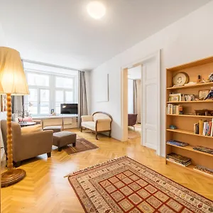  Apartament At The Three Princes